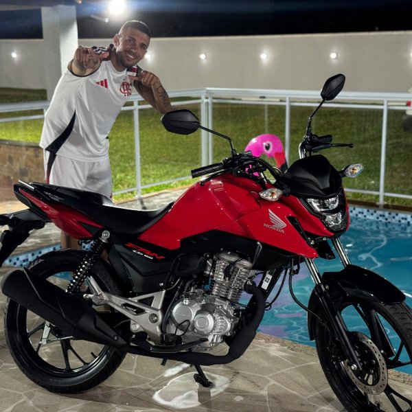 CG FAN160 VERMELHA OU 15MIL NO PIX